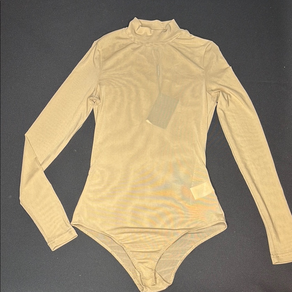 🤎Tan Sheer Fitted Long sleeve Bodysuit